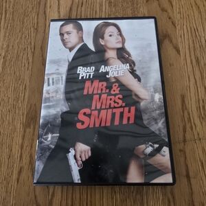 🎬 Mr. & Mrs. Smith (2005) DVD – Brad Pitt & Angelina Jolie Action Comedy
